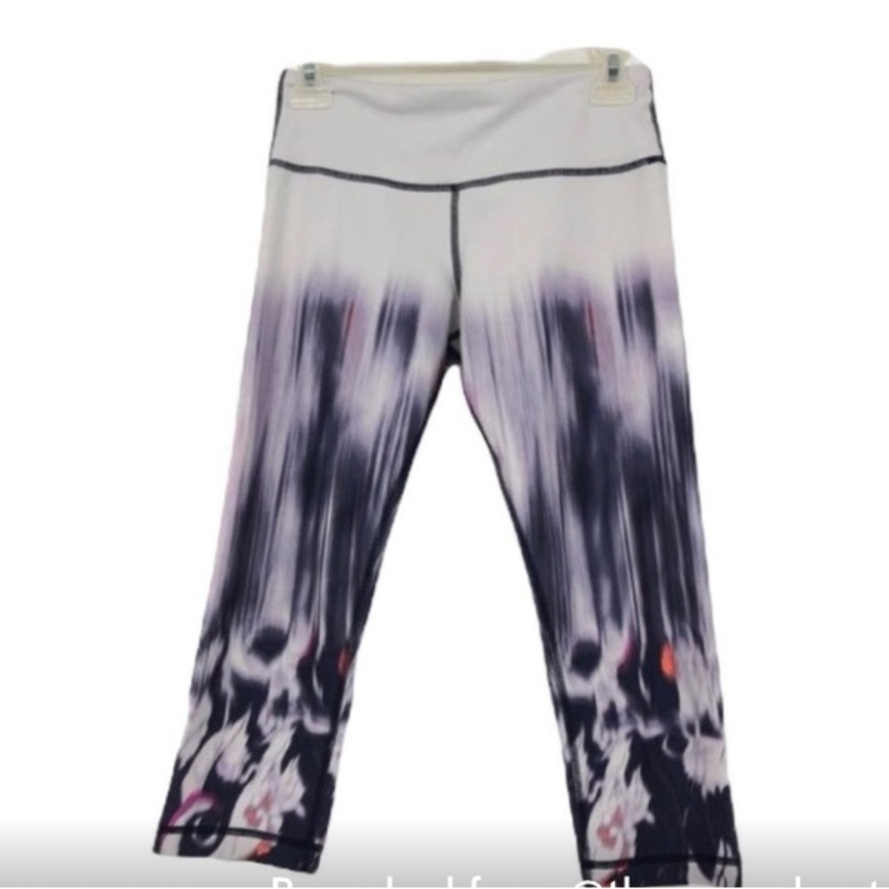 Lululemon Wunder Under crop leggings in RARE indigo mirage print size 6 - Picture 1 of 8